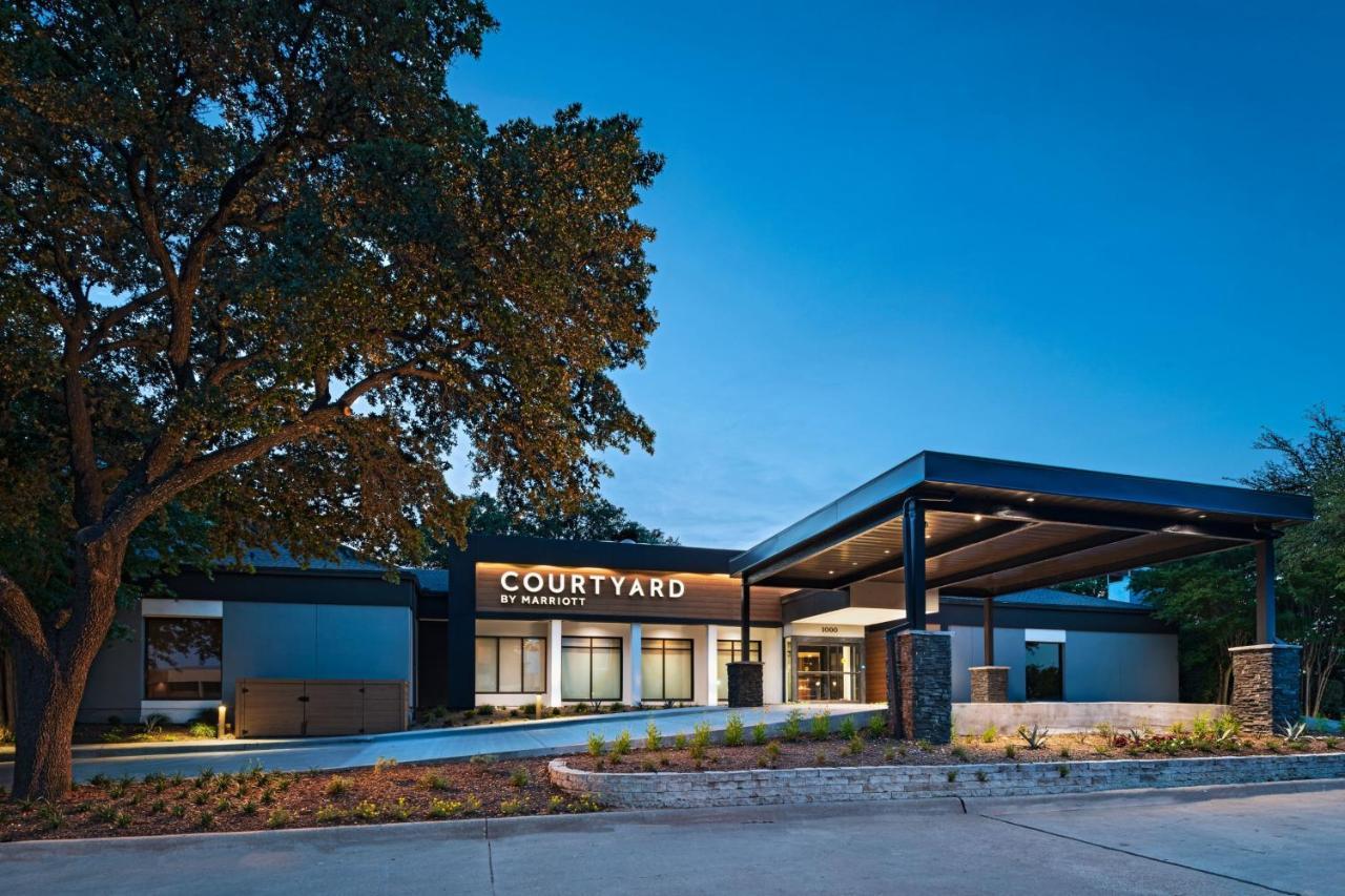 Courtyard By Marriott Dallas Richardson At Spring Valley Buitenkant foto