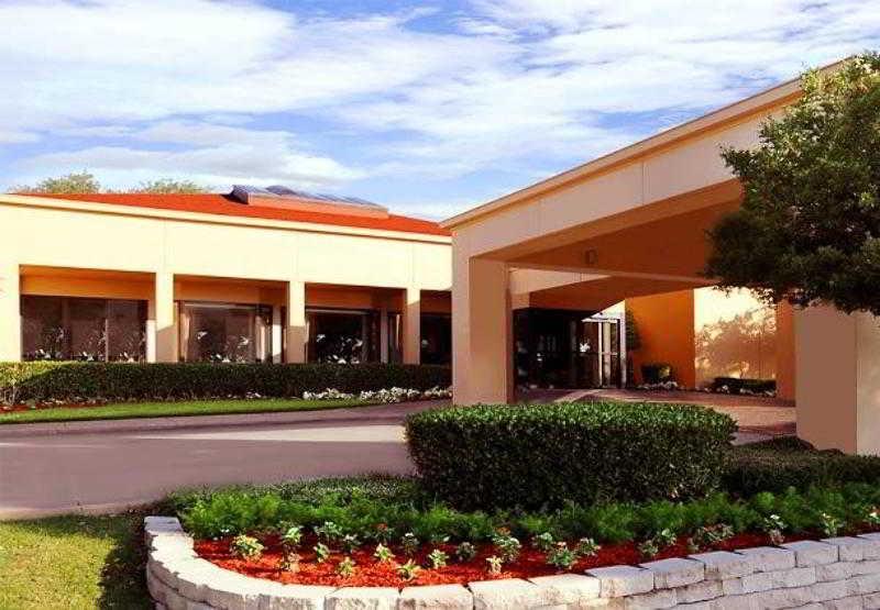 Courtyard By Marriott Dallas Richardson At Spring Valley Buitenkant foto