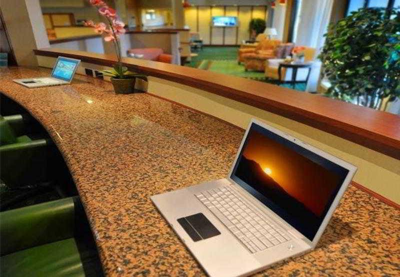 Courtyard By Marriott Dallas Richardson At Spring Valley Faciliteiten foto